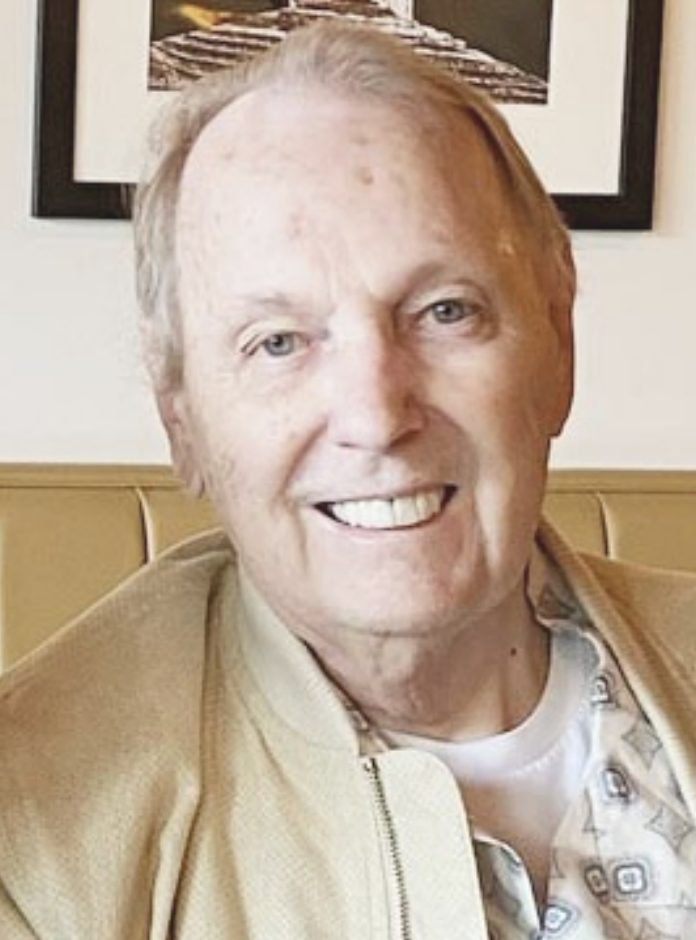 Retired Newspaper Publisher Dies