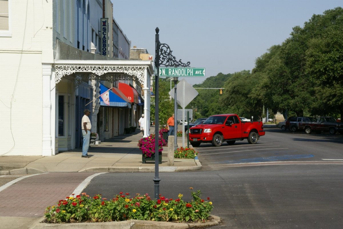 Storefronts on East Broad Street in downtown Eufaula in 2011.